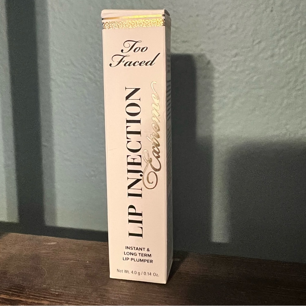 NEW Too Faced Lip Injection Lip Plumper